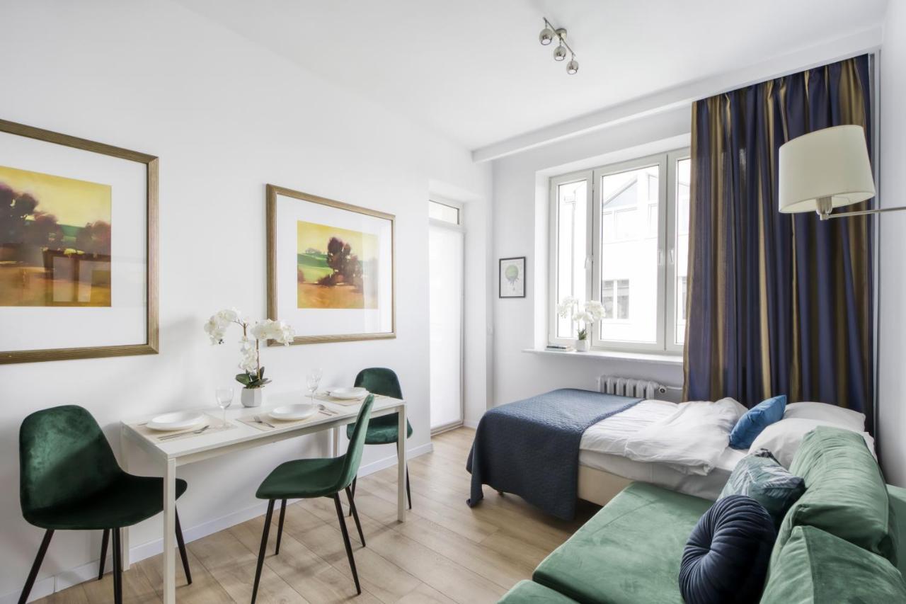 23 Unit Miniapartments Warszawa Lotnisko Okecie Fajne Ministudio Przy Bitwy Warszawskiej Dış mekan fotoğraf